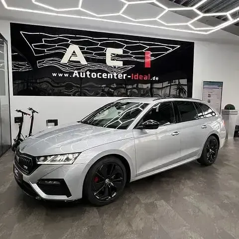 Gebraucht Skoda Octavia RS 200 PS (147 kW) 2021 Silber Kombi