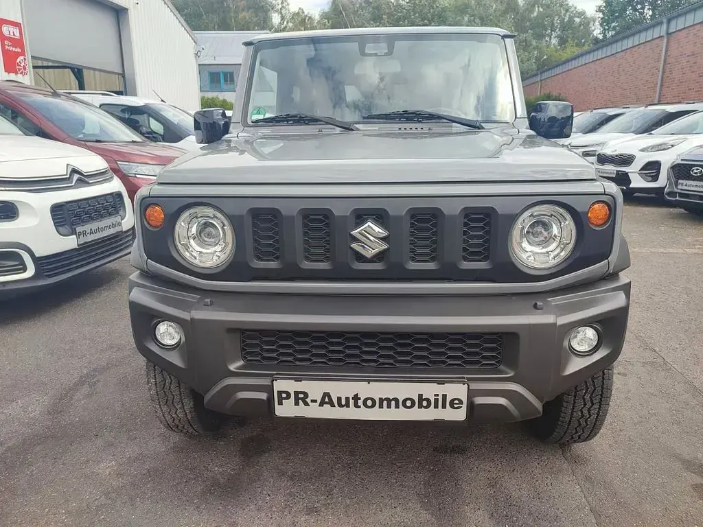 Gebraucht Suzuki Jimny Comfort+ 102 PS (75 kW) 2020 Grau SUV