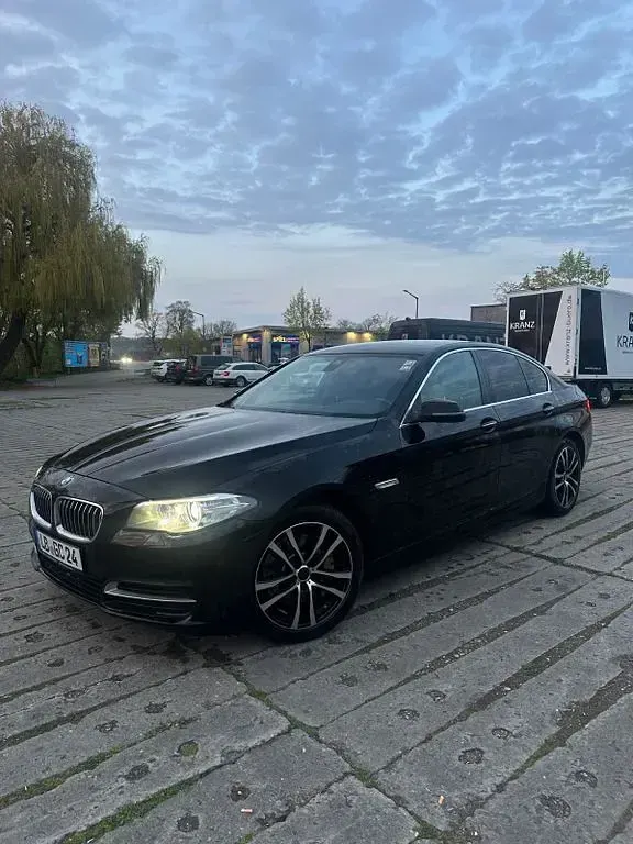 Gebraucht BMW 530 258 PS (189 kW) 2014 Schwarz Limousine