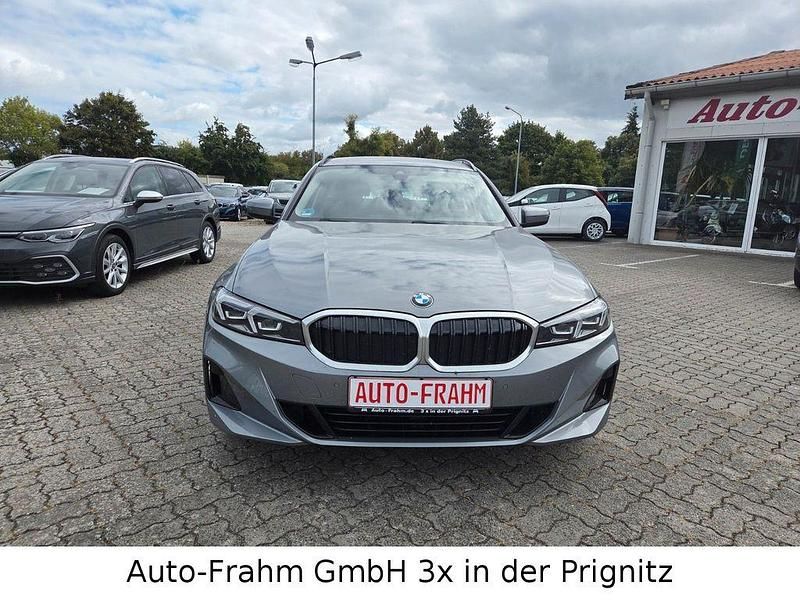 Gebraucht BMW 320 Shadowline 190 PS (139 kW) 2023 Grau Kombi