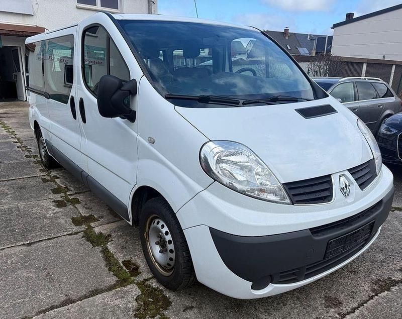 Gebraucht Renault Trafic Expression 114 PS (83 kW) 2014 Weiß Van / Kleinbus