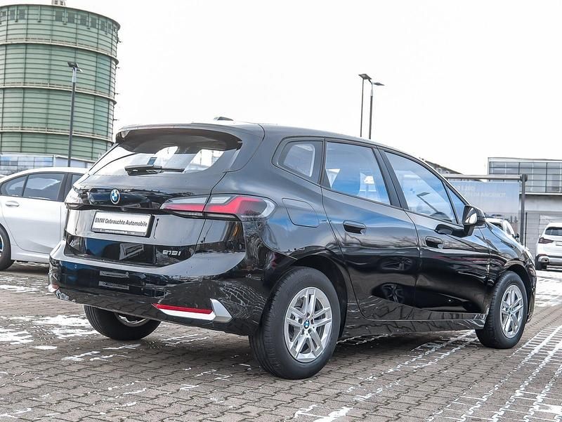 Gebraucht BMW 218 Active Tourer Efficient Dynamics 136 PS (100 kW) 2022 Schwarz Van / Kleinbus