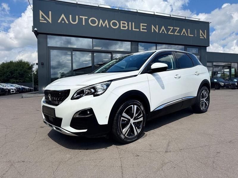 Weiß Gebraucht 2017 Peugeot 3008 Allure Limousine | 15.999 € (Guter Preis) - Bild 1/4
