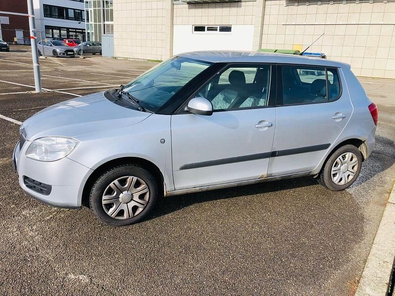 Gebraucht Skoda Fabia Ambiente 86 PS (63 kW) 2008 Silber Kleinwagen