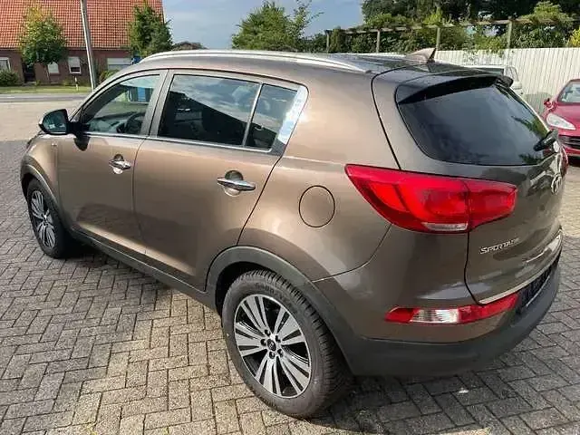 Gebraucht Kia Sportage Spirit 136 PS (100 kW) 2015 (d5u) sandbeige met. SUV