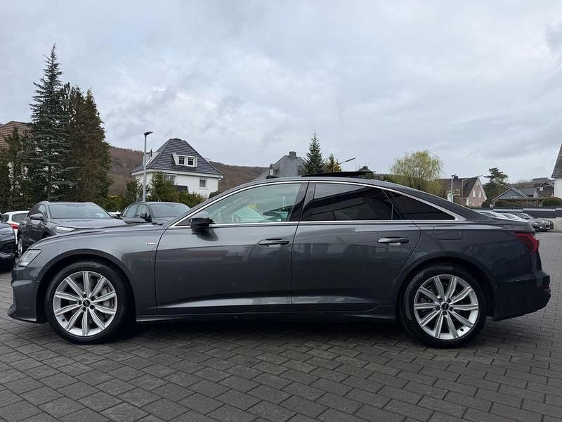 Gebraucht Audi A6 S-Line 299 PS (219 kW) 2022 Grau Limousine