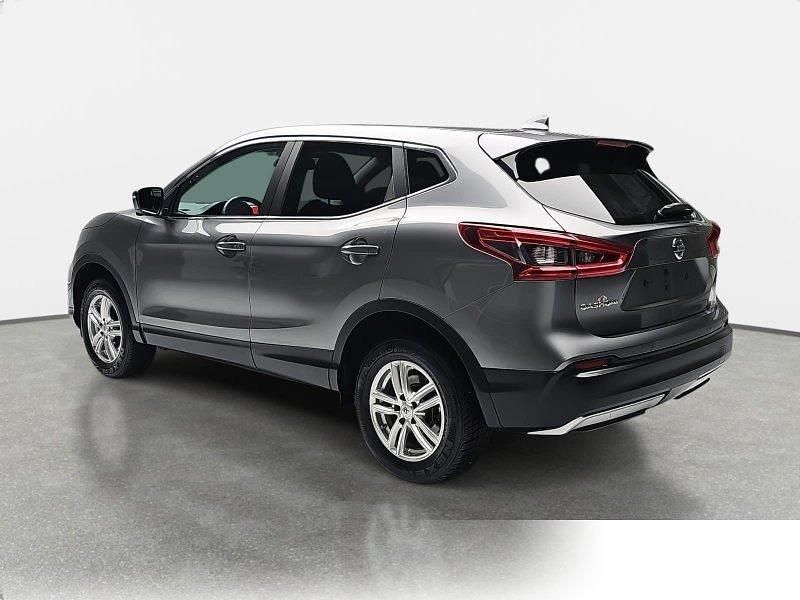 Gebraucht Nissan Qashqai N-Connecta 163 PS (119 kW) 2017 Metallic SUV