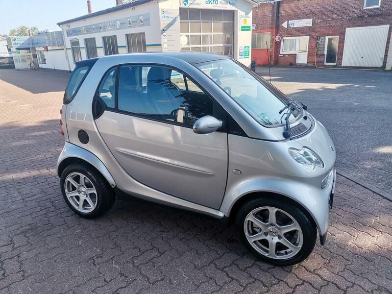 Silber Gebraucht 2006 Smart ForTwo Coupé Passion Coupé | 2.150 € (Guter Preis) - Bild 1/4