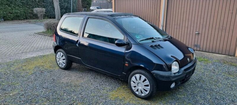 Blau Gebraucht 2002 Renault Twingo Kleinwagen | 900 € - Bild 1/4