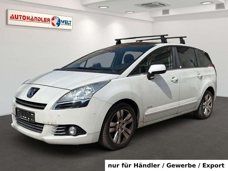 Weiß Gebraucht 2013 Peugeot 5008 Van / Kleinbus | 5.199 € (Guter Preis) - Bild 1/3