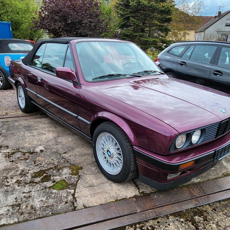 Gebraucht BMW 318 Cabriolet 113 PS (83 kW) 1993 Violett Cabrio