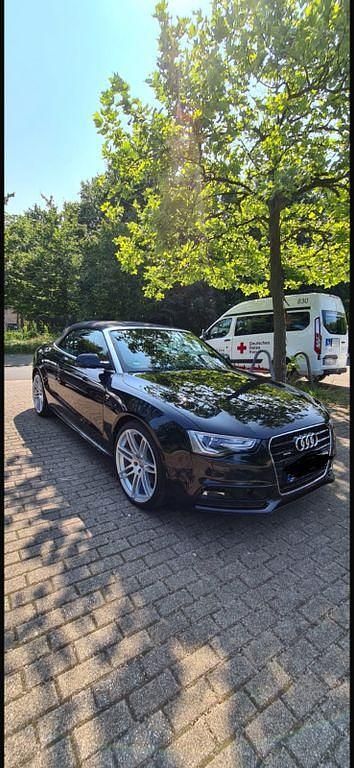 Schwarz Gebraucht 2014 Audi Cabriolet Sport Cabrio | 20.400 € - Bild 1/4