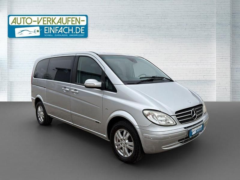 Brillantsilber Gebraucht 2009 Mercedes Viano Van / Kleinbus | 12.999 € (Fairer Preis) - Bild 1/2