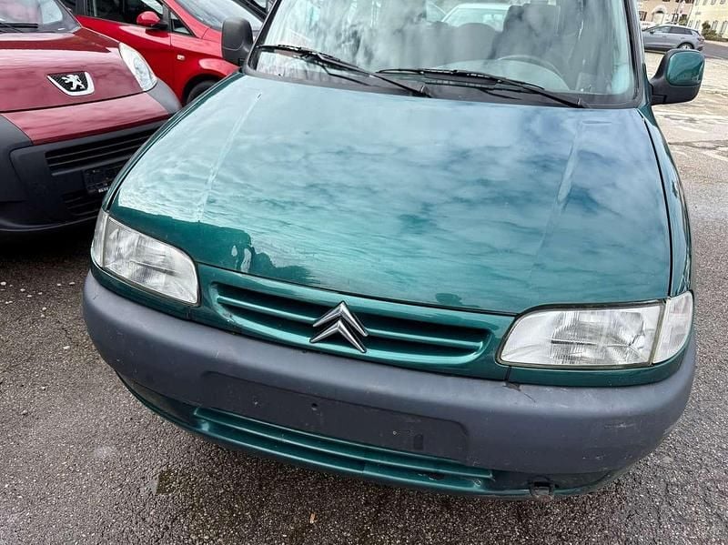 Gebraucht Citroën Berlingo 75 PS (55 kW) 2000 Grün Van / Kleinbus