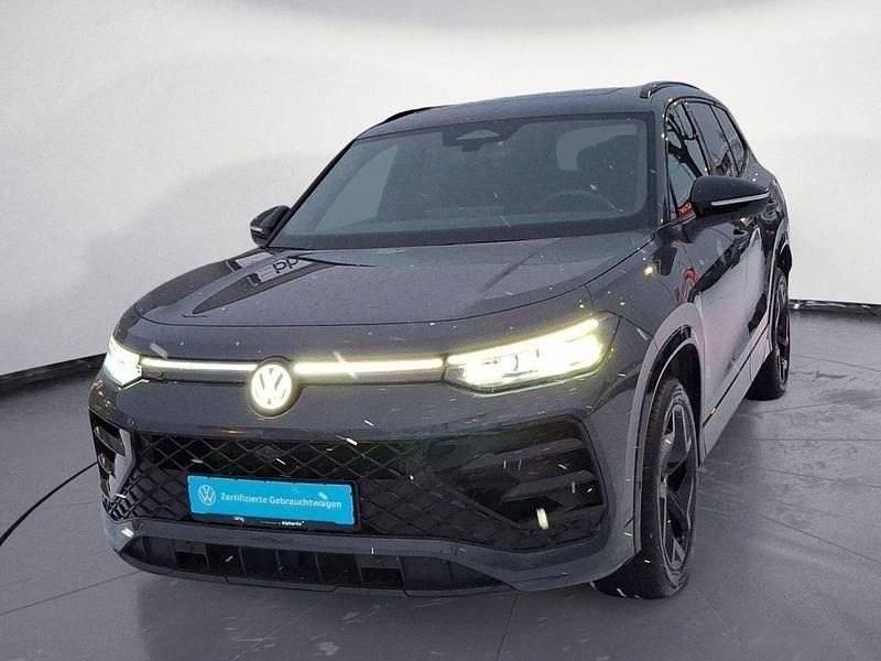 Gebraucht VW Tayron R-line 193 PS (141 kW) 2025 Grau SUV