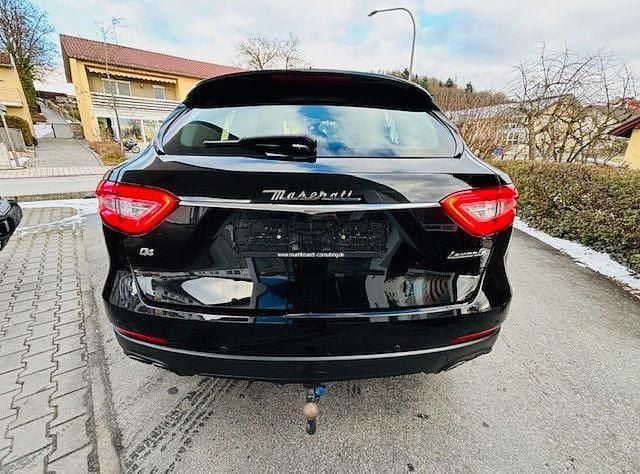 Gebraucht Maserati Levante 275 PS (202 kW) 2018 Schwarz SUV
