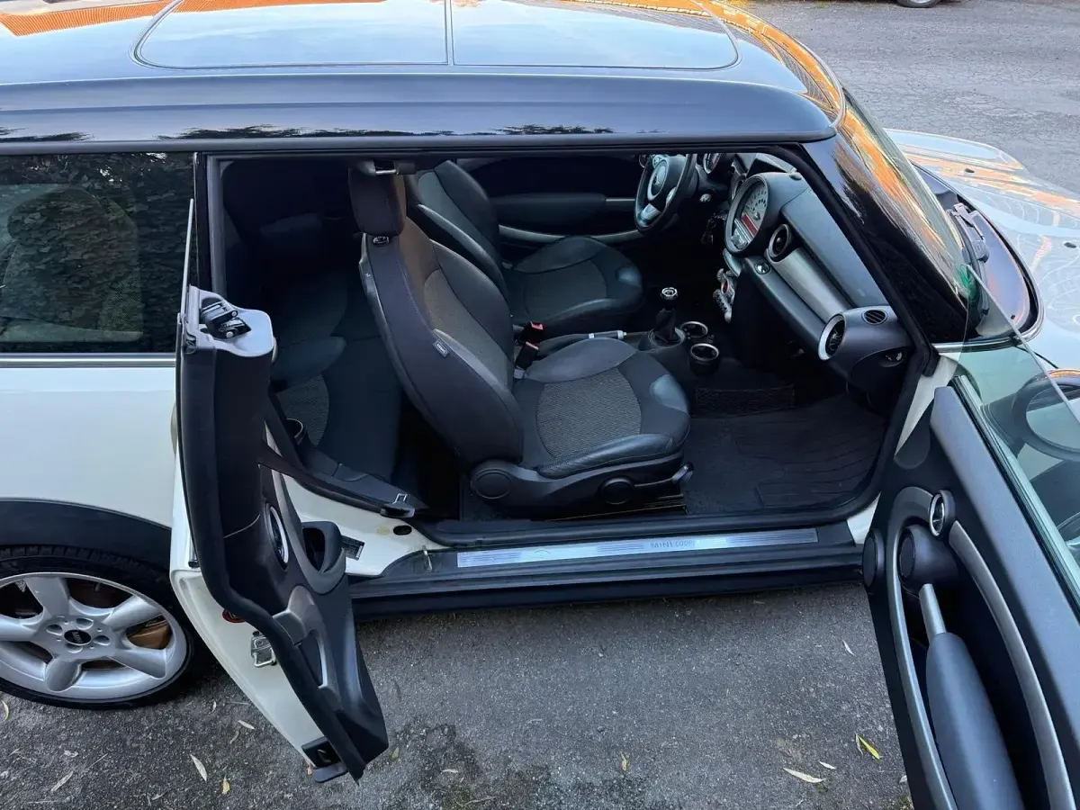 Gebraucht Mini Cooper 90 PS (66 kW) 2008 Beige Kleinwagen