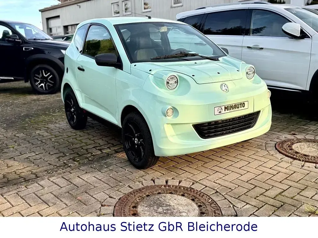 Nowe Aixam Minauto 2026 Zielony Hatchback