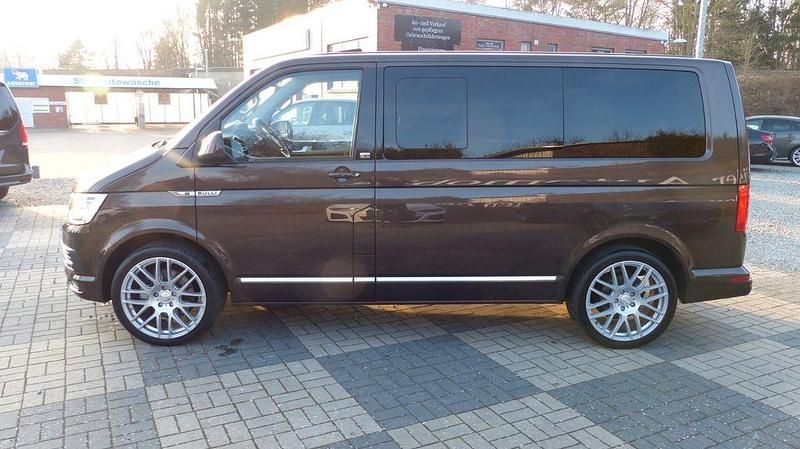 Gebraucht VW Multivan Generation Six 199 PS (146 kW) 2019 Braun Van