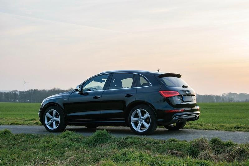 Schwarz Gebraucht 2017 Audi SQ5 Advanced SUV | 26.900 € (Etwas zu teuer) - Bild 1/4