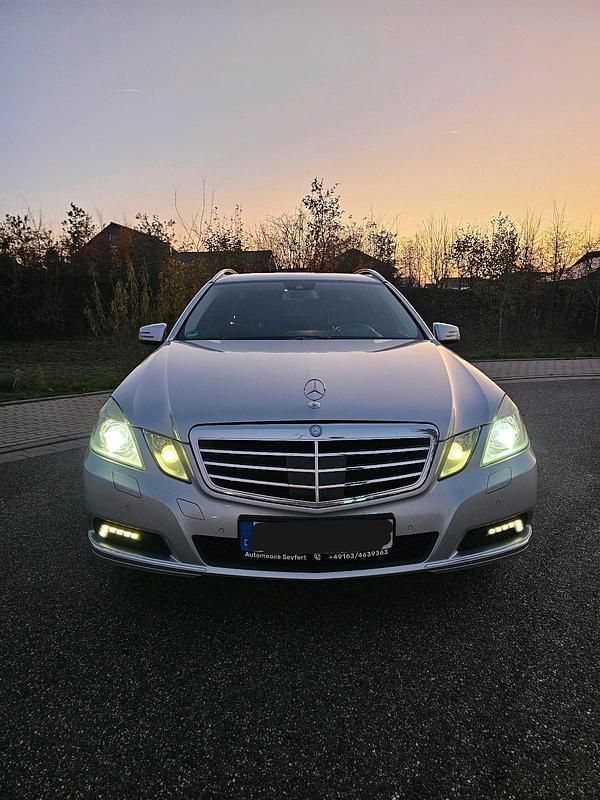 Gebraucht Mercedes E350 292 PS (214 kW) 2010 Kombi
