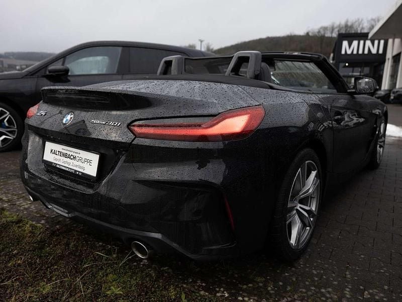 Gebraucht BMW Z4 Performance 258 PS (189 kW) 2022 Schwarz Cabrio