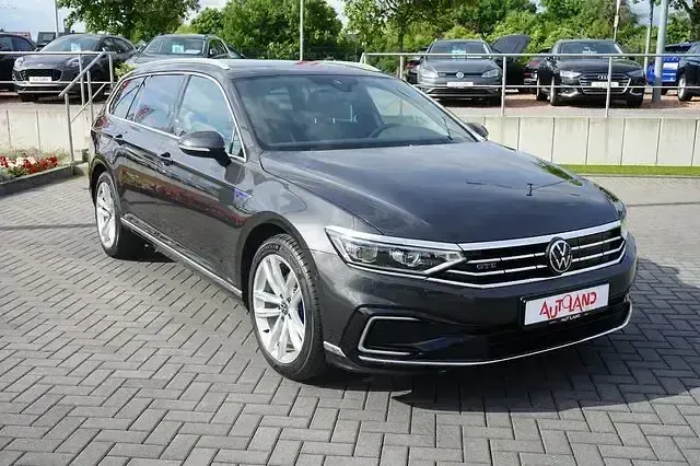 Gebraucht VW Passat GTE 218 PS (160 kW) 2020 Grau Kombi