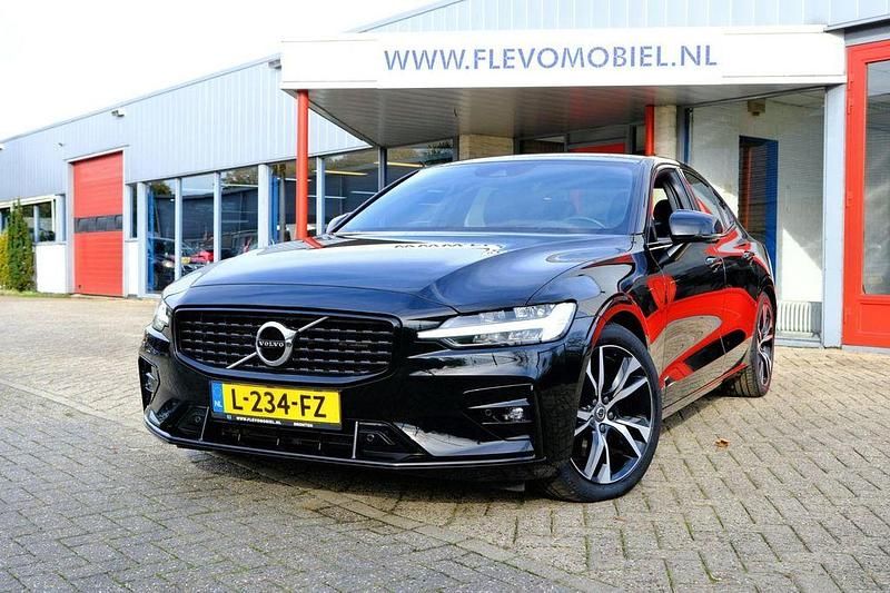 Schwarz Gebraucht 2021 Volvo S60 R-Design Limousine | 26.950 € (Guter Preis) - Bild 1/4