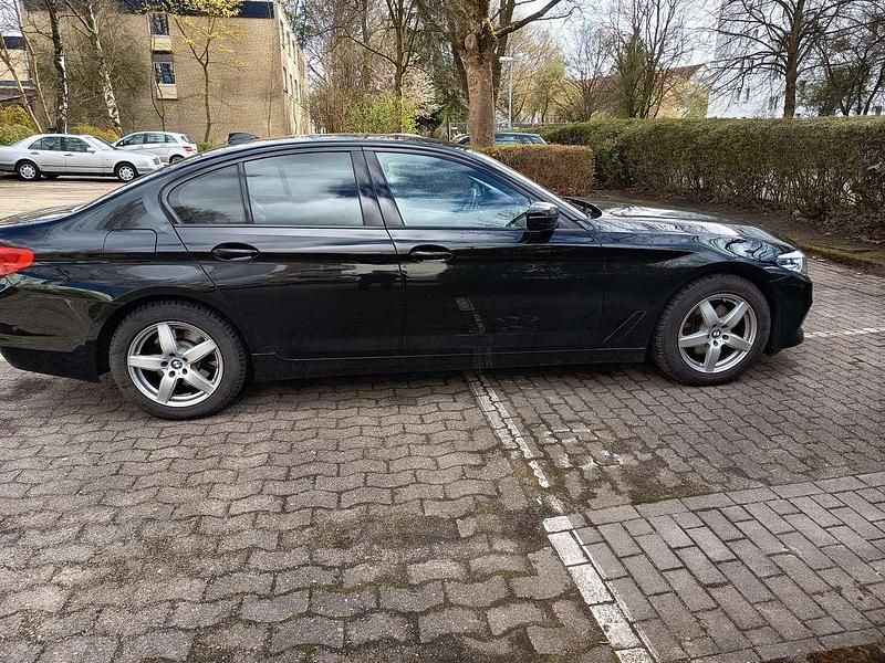 Gebraucht BMW 520 Efficient Dynamics 190 PS (139 kW) 2018 Limousine