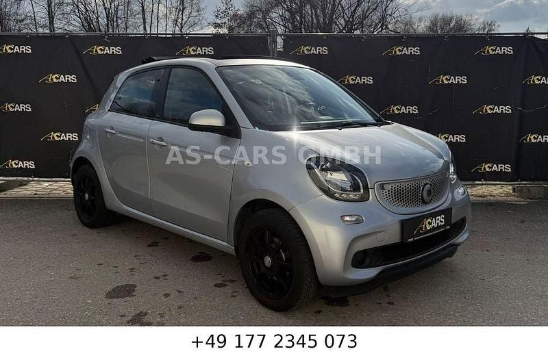 Gebraucht Smart ForFour Passion 90 PS (66 kW) 2016 Silber Kleinwagen