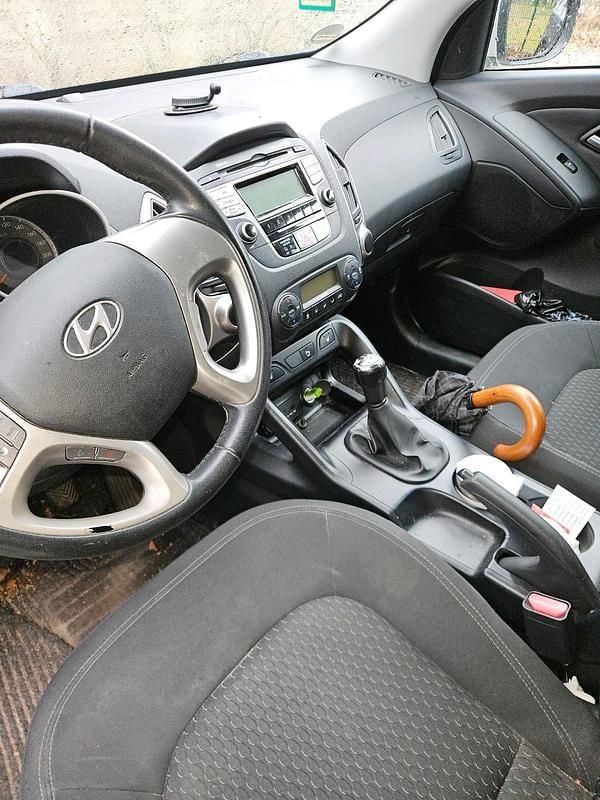 Gebraucht Hyundai ix35 135 PS (99 kW) 2013 Weiß SUV