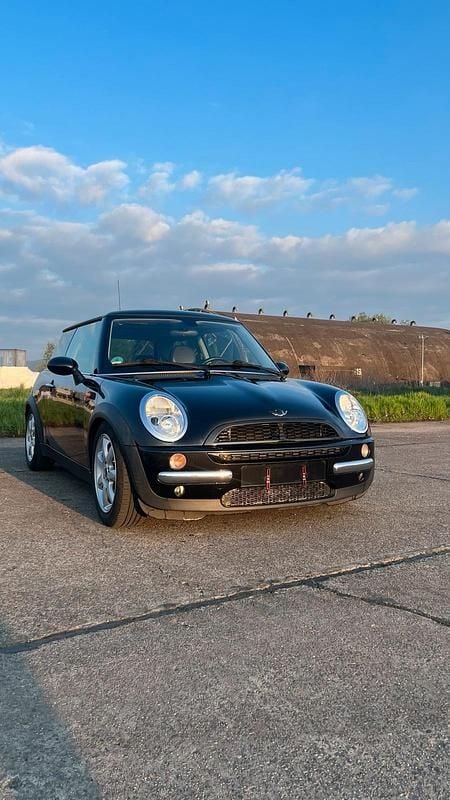 Second-hand Mini Cooper 120 CP (88 kW) 2003 Negru Hatchback