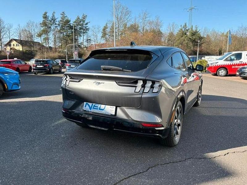Gebraucht Ford Mustang Mach-E 258 kW (351 PS) 2021 Andere SUV