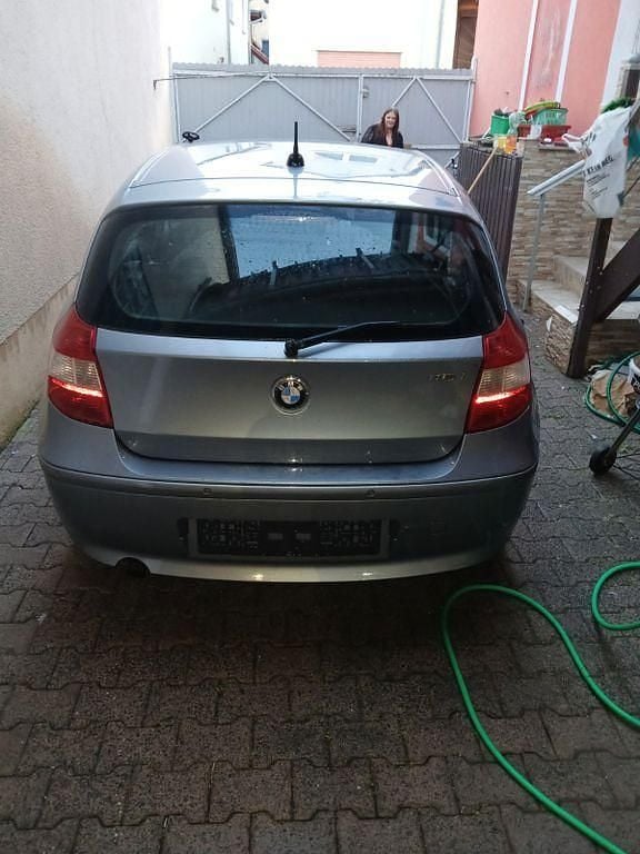 Second-hand BMW 116 122 CP (89 kW) 2006 Gri Hatchback