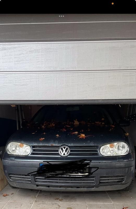 Grau Gebraucht 2003 VW Golf IV Kleinwagen | 750 € (Superpreis) - Bild 1/4