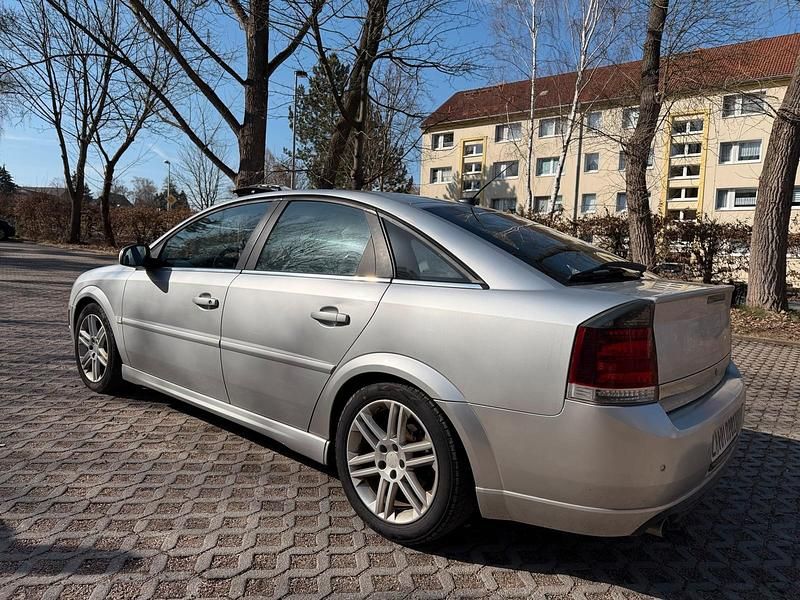 Gebraucht Opel Vectra GTS 147 PS (108 kW) 2003 Silber Limousine