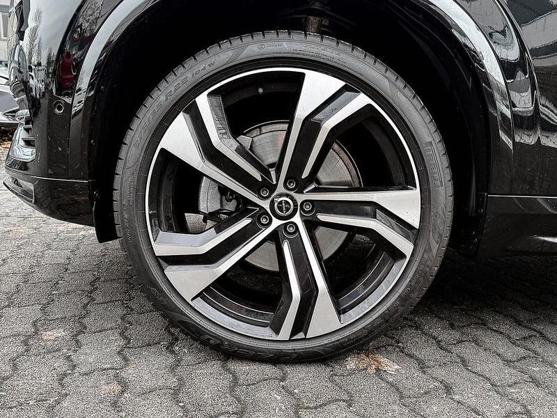 Gebraucht Volvo XC90 Plus 235 PS (172 kW) 2024 Onyx black SUV