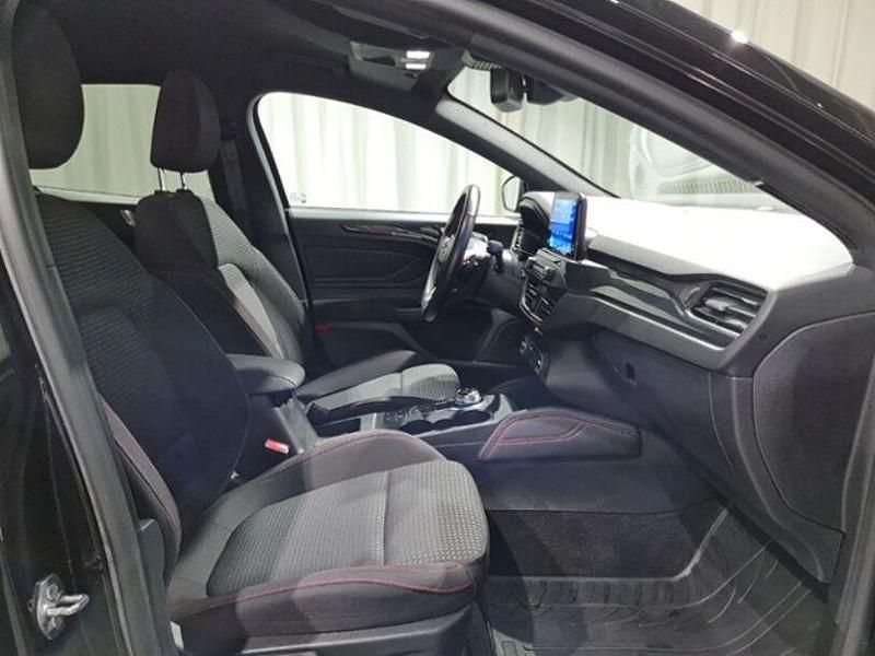 Gebraucht Ford Focus ST-Line 150 PS (110 kW) 2021 Schwarz, obsidianschwarz metallic Kombi