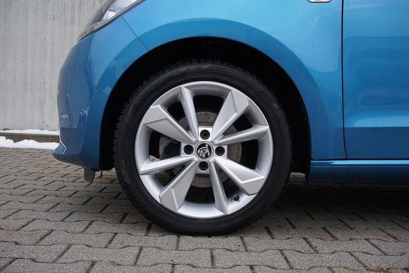 Gebraucht Skoda Citigo 60 PS (44 kW) 2017 Crystal blau metallic Kleinwagen