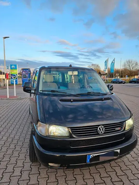 Gebraucht VW Multivan 151 PS (111 kW) 2003 Schwarz Van / Kleinbus