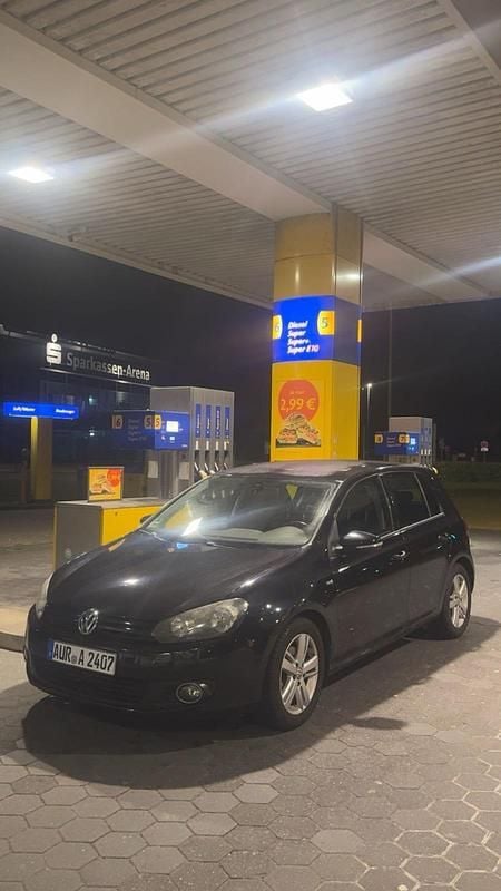 Schwarz Gebraucht 2012 VW Golf VI Kleinwagen | 4.500 € (Fairer Preis) - Bild 1/3