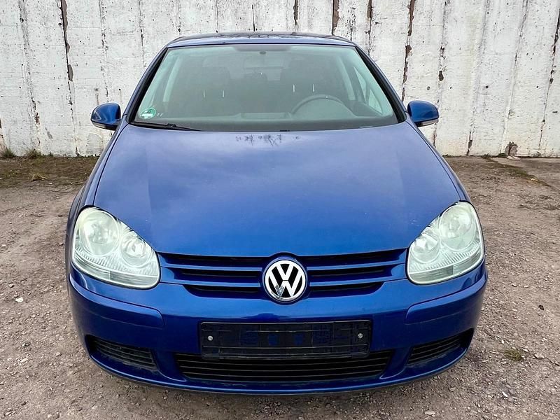 Usata VW Golf IV 2005 Verde Berlina