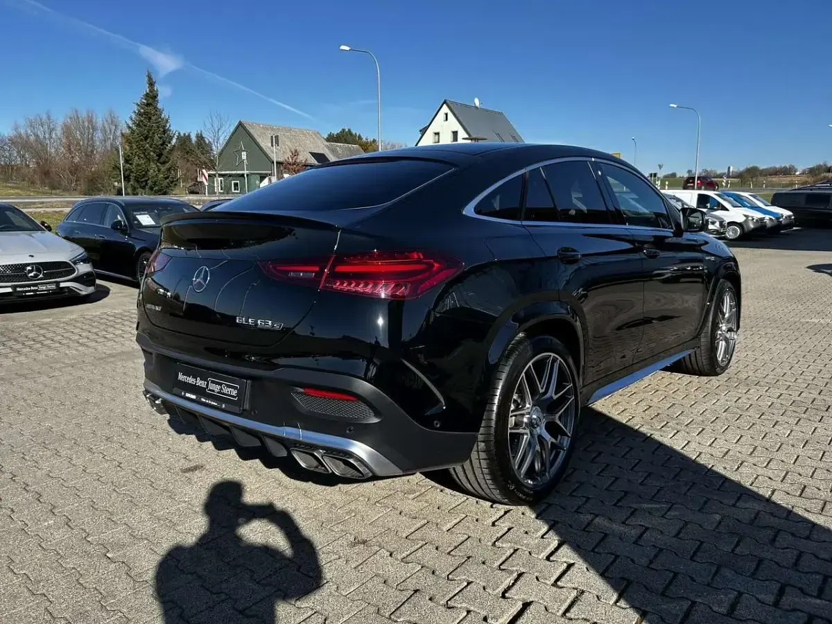 Gebraucht Mercedes GLE63 AMG Premium Plus 612 PS (450 kW) 2024 Unilack schwarz uni SUV