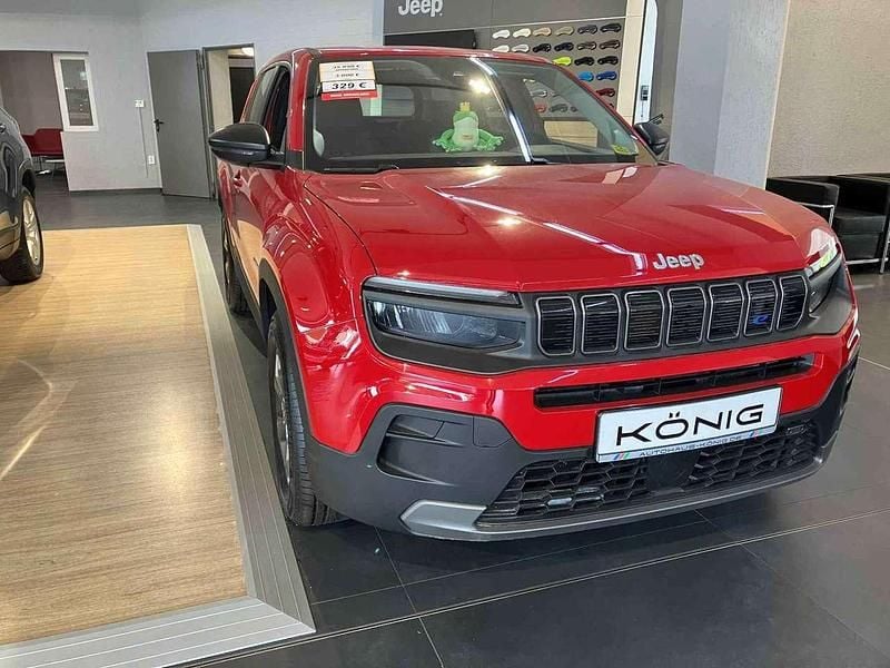 Rot Gebraucht 2023 Jeep Avenger EV Longitude SUV | 28.998 € (Fairer Preis) - Bild 1/4