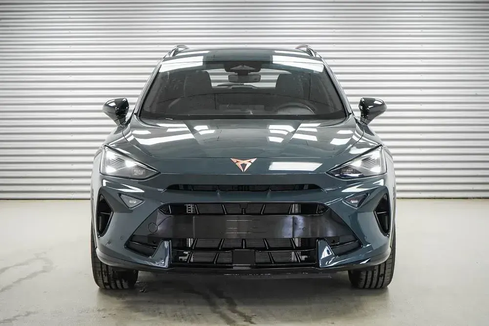 Neu Cupra Formentor 204 PS (150 kW) 2026 Fjord blau uni (9k) SUV