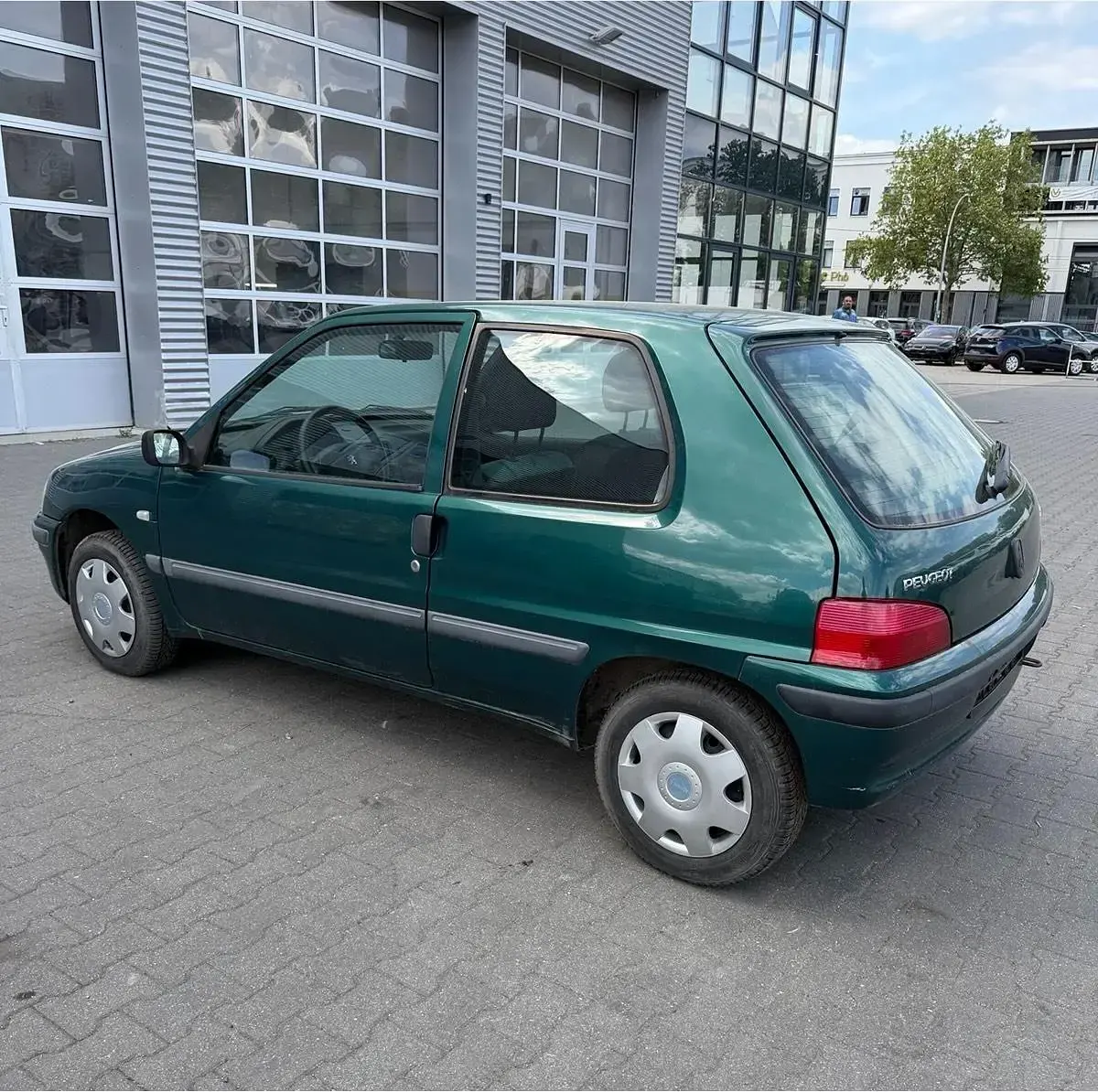 Gebraucht Peugeot 106 60 PS (44 kW) 2000 Grün Kleinwagen