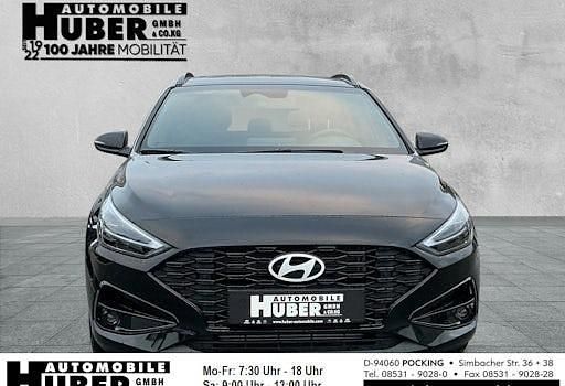 Neu Hyundai i30 Advantage 140 PS (102 kW) 2025 Schwarz Kombi