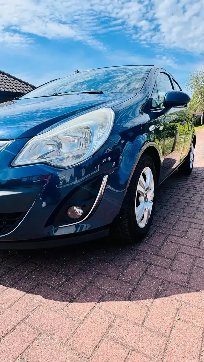 Second-hand Opel Corsa 87 CP (63 kW) 2012 Albastru Hatchback