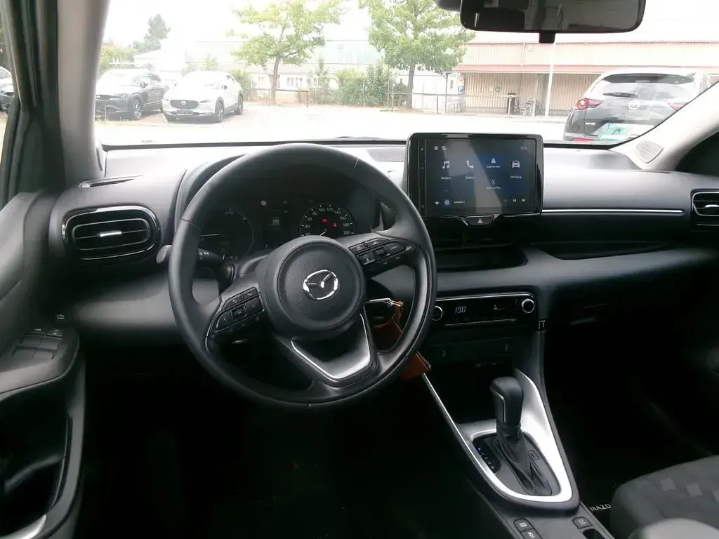 Gebraucht Mazda 2 Center-Line 116 PS (85 kW) 2025 Weiß Kleinwagen