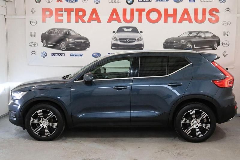 Gebraucht Volvo XC40 Inscription 150 PS (110 kW) 2020 Blau SUV